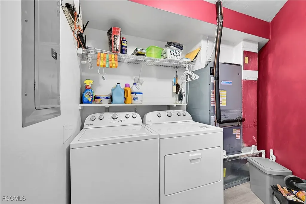 2743 1st Street Fort Myers FL 33916