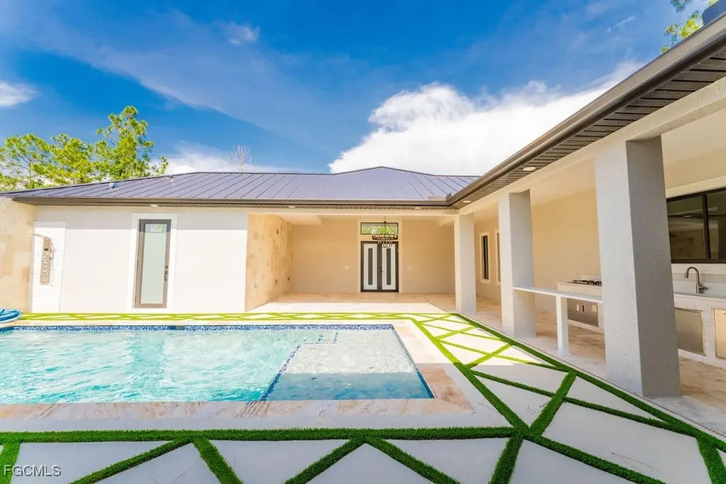 717 Calvin Avenue Lehigh Acres FL 33972