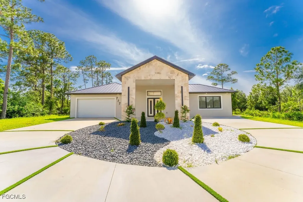 717 Calvin Avenue Lehigh Acres FL 33972