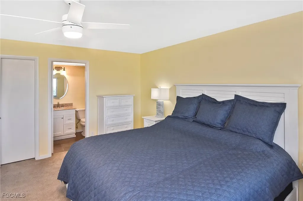 1919 Olde Middle Gulf Drive Sanibel FL 33957