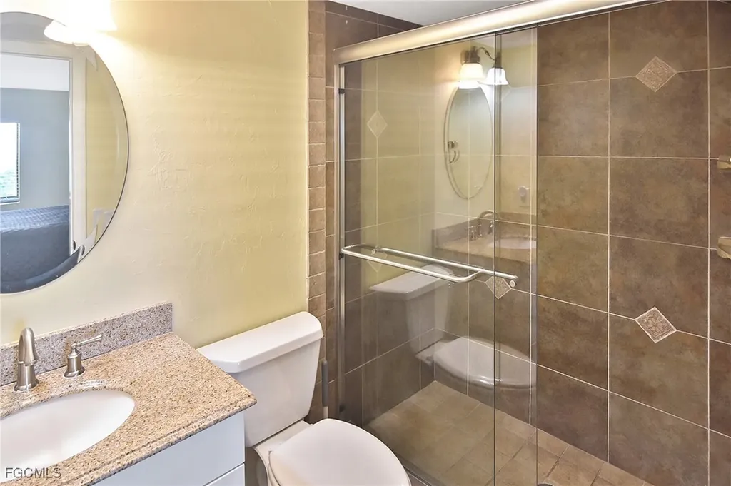 1919 Olde Middle Gulf Drive Sanibel FL 33957