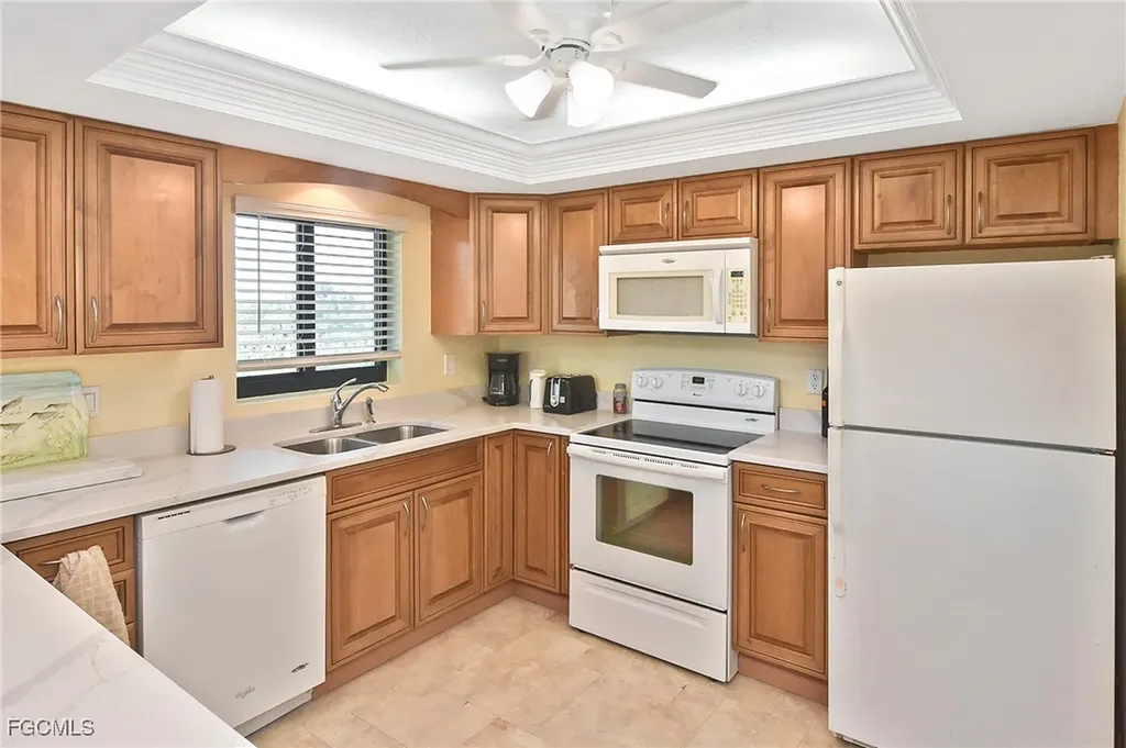 1919 Olde Middle Gulf Drive Sanibel FL 33957