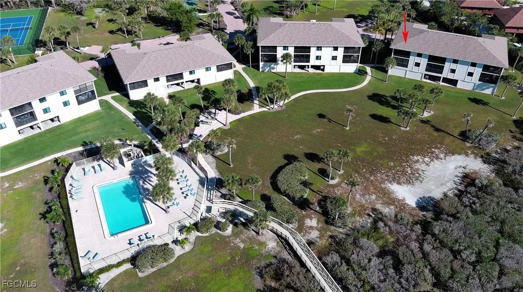 1919 Olde Middle Gulf Drive Sanibel FL 33957