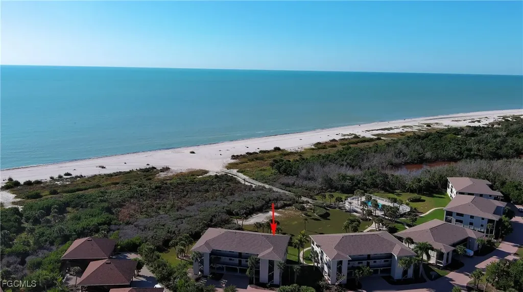 1919 Olde Middle Gulf Drive Sanibel FL 33957