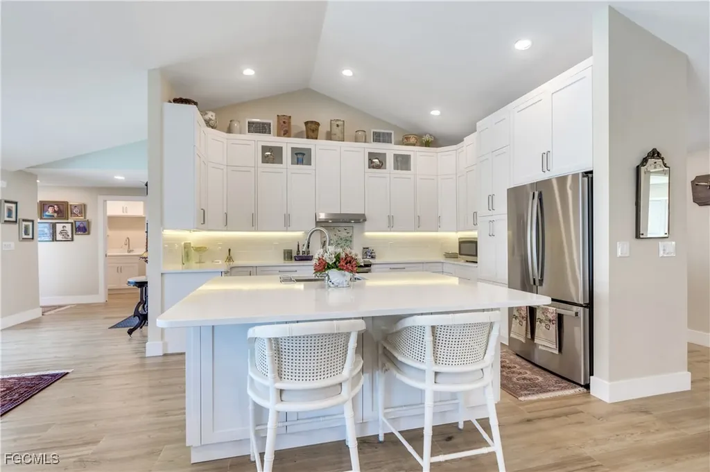734 Sand Dollar Drive Sanibel FL 33957