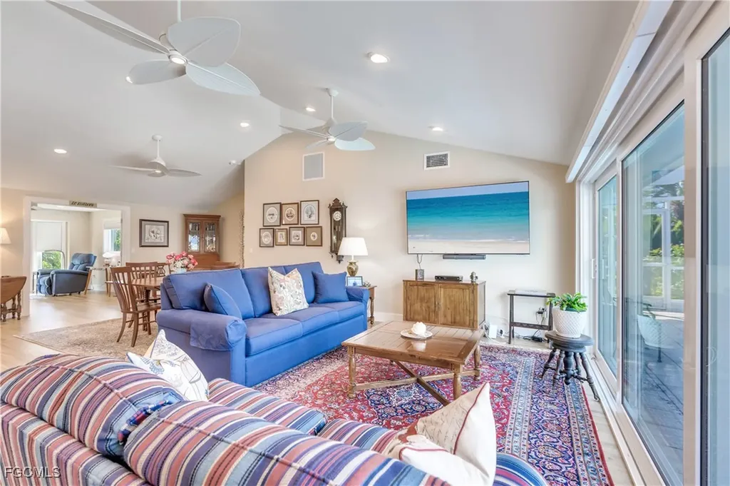 734 Sand Dollar Drive Sanibel FL 33957