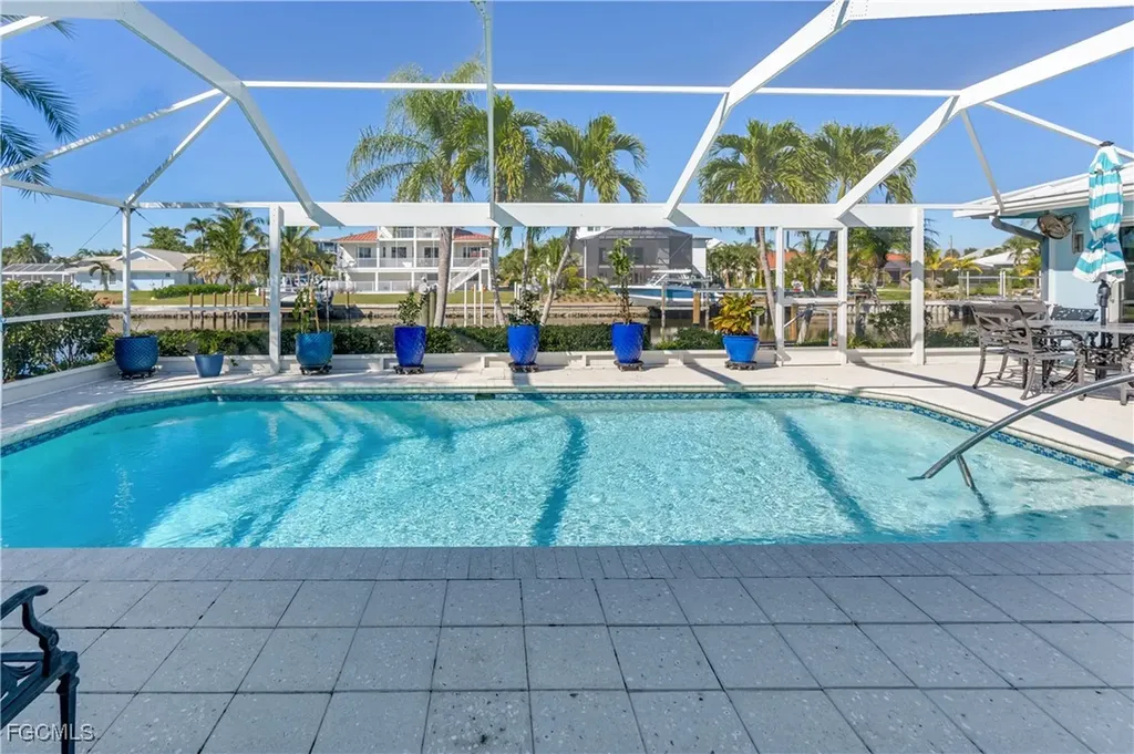 734 Sand Dollar Drive Sanibel FL 33957