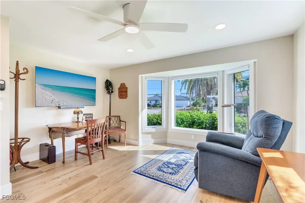 734 Sand Dollar Drive Sanibel FL 33957