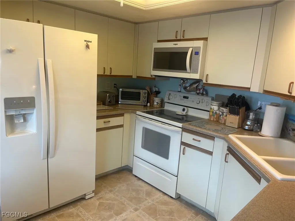 13191 Oakmont Drive Fort Myers FL 33907