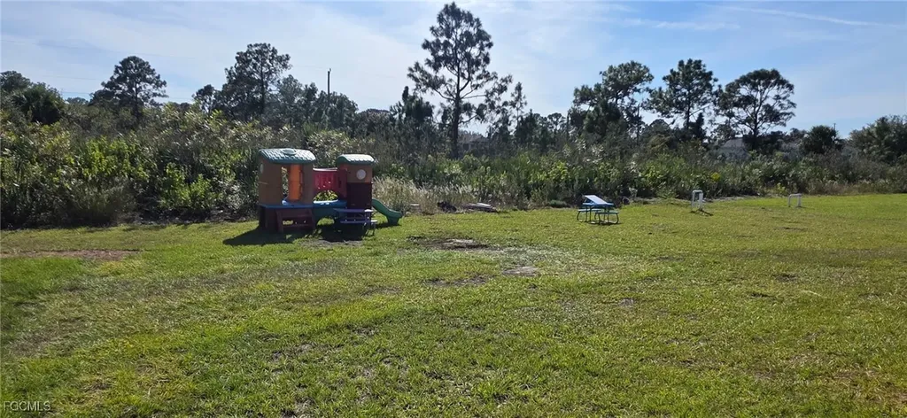 2615 40th Street W Lehigh Acres FL 33971