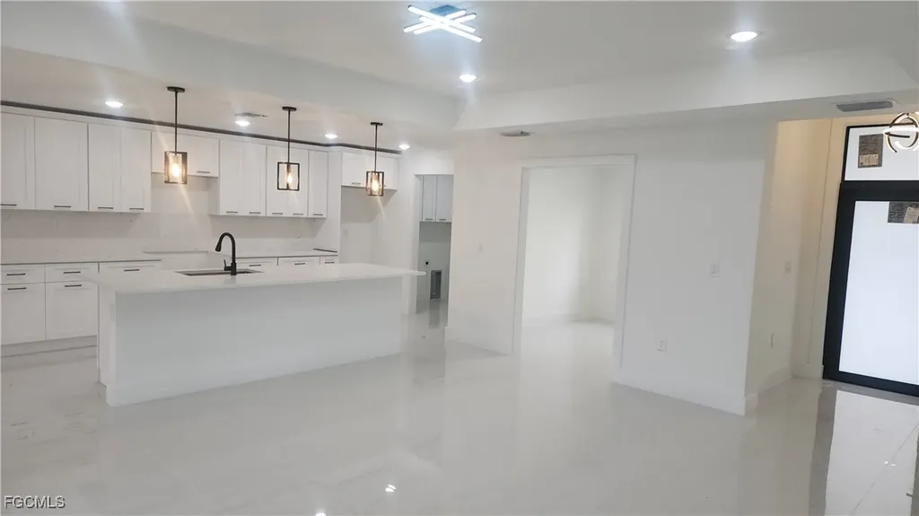 2615 40th Street W Lehigh Acres FL 33971