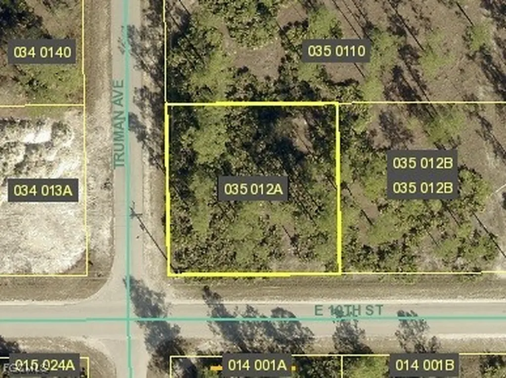 3301 E 10th Street Lehigh Acres FL 33972