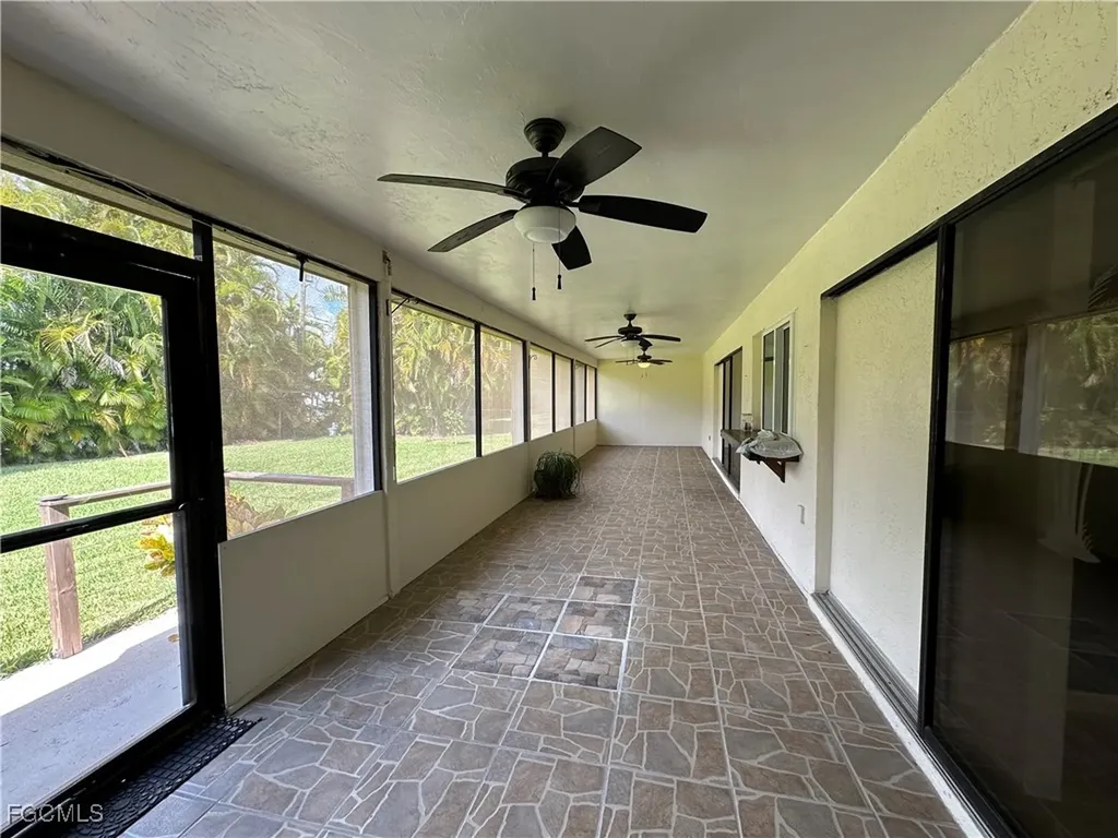 3606 SE 1st Avenue Cape Coral FL 33904