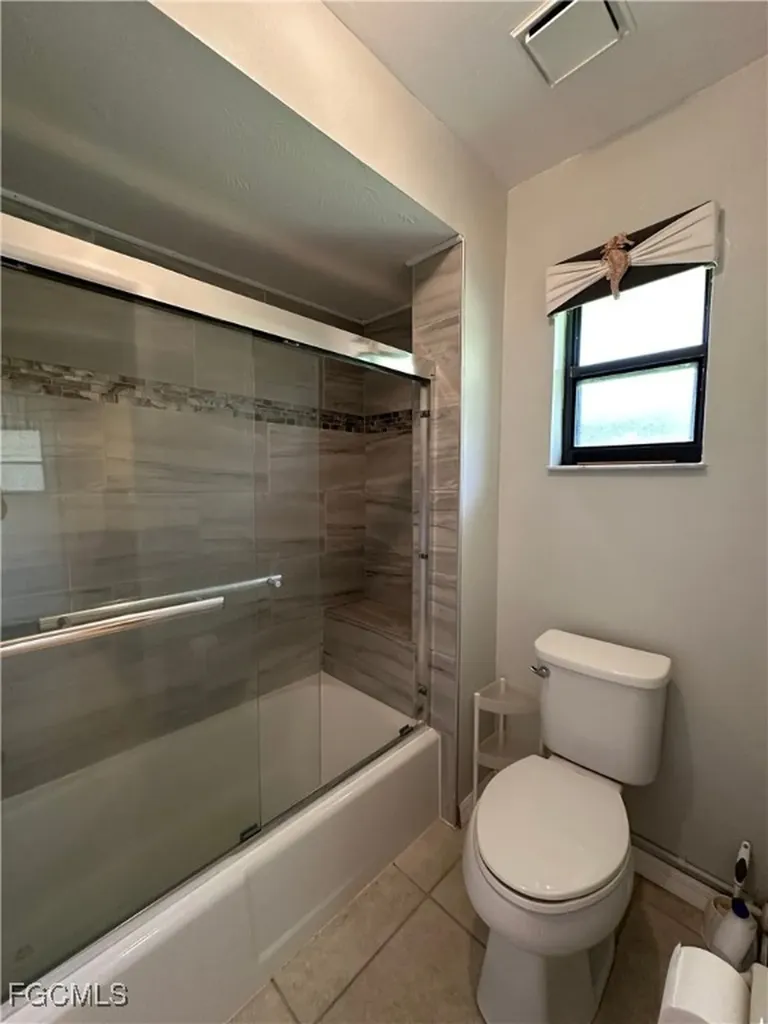 3606 SE 1st Avenue Cape Coral FL 33904