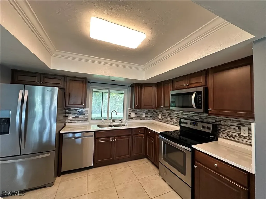 3606 SE 1st Avenue Cape Coral FL 33904