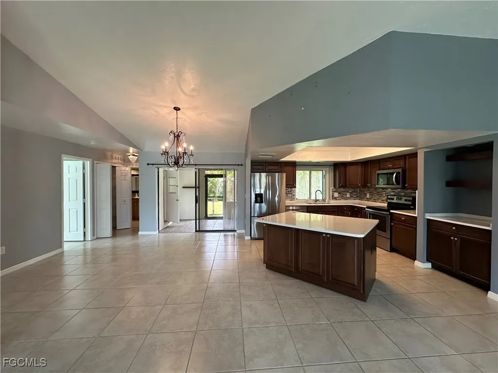 3606 SE 1st Avenue Cape Coral FL 33904