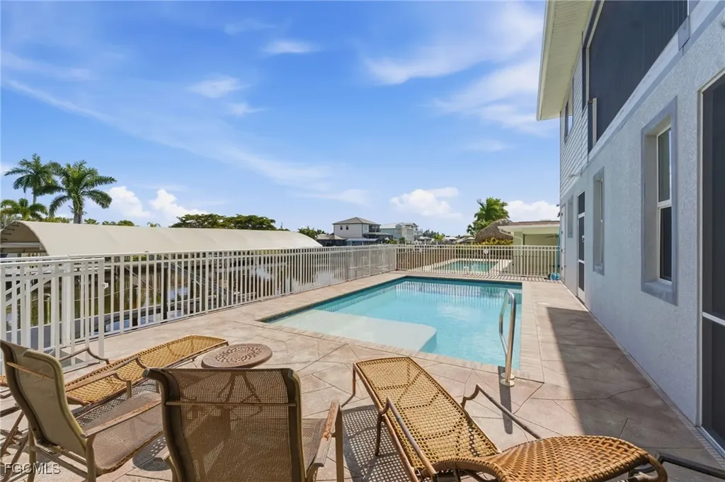 12304 Boat Shell Drive Matlacha Isles FL 33991