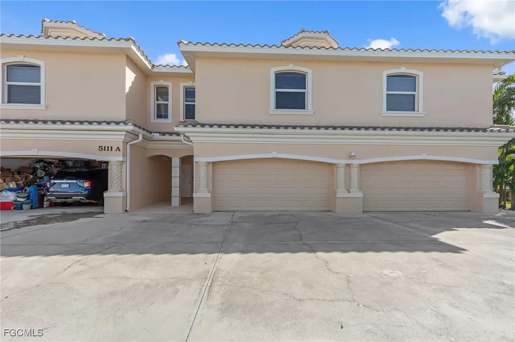 5111 Atlantic Court Cape Coral FL 33904
