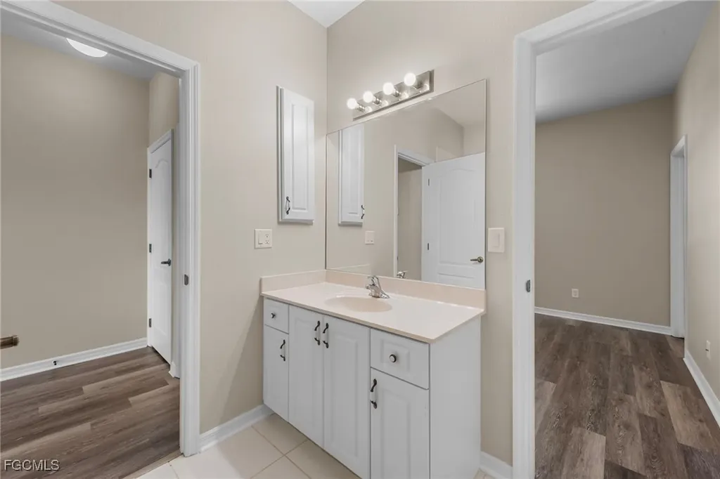 5111 Atlantic Court Cape Coral FL 33904