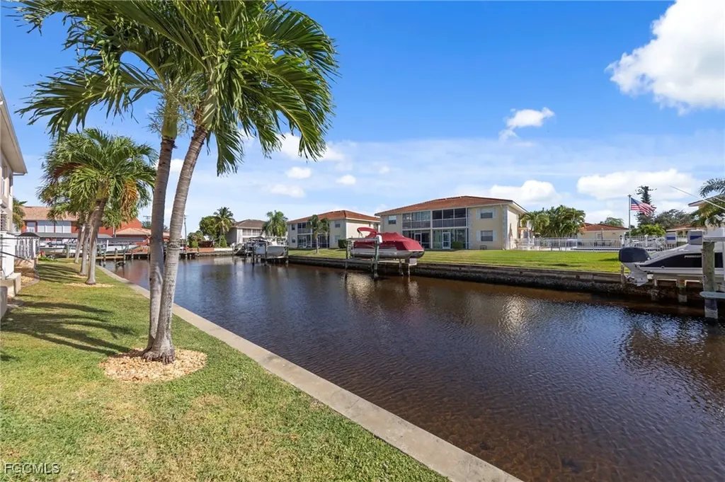 5111 Atlantic Court Cape Coral FL 33904