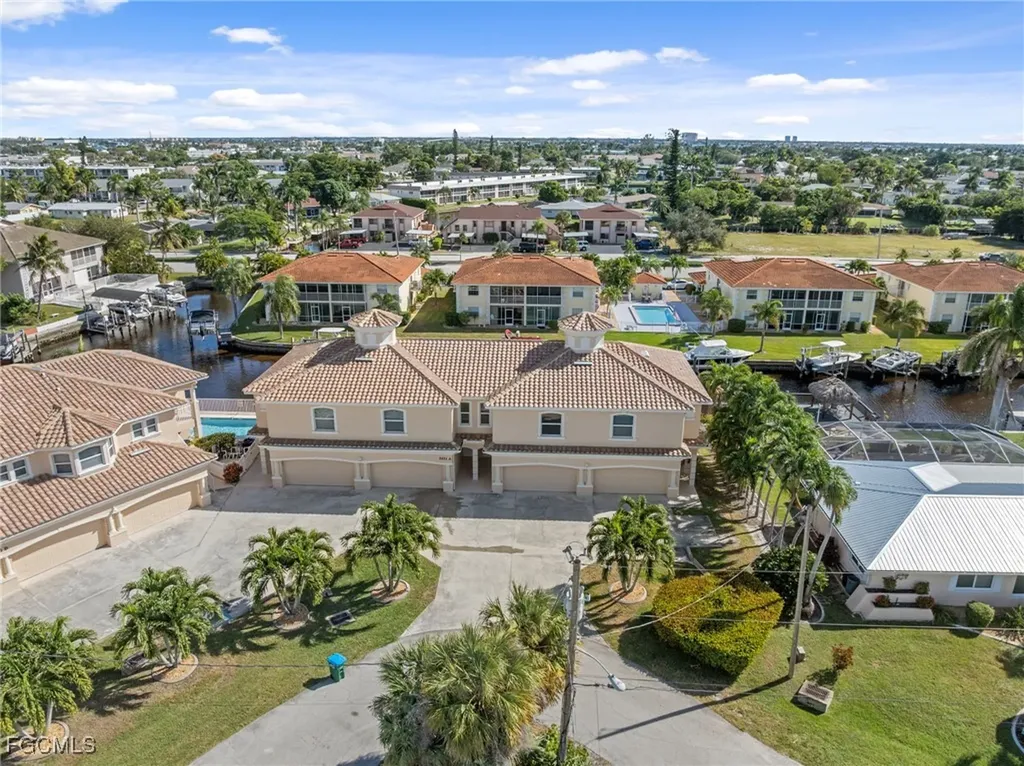 5111 Atlantic Court Cape Coral FL 33904