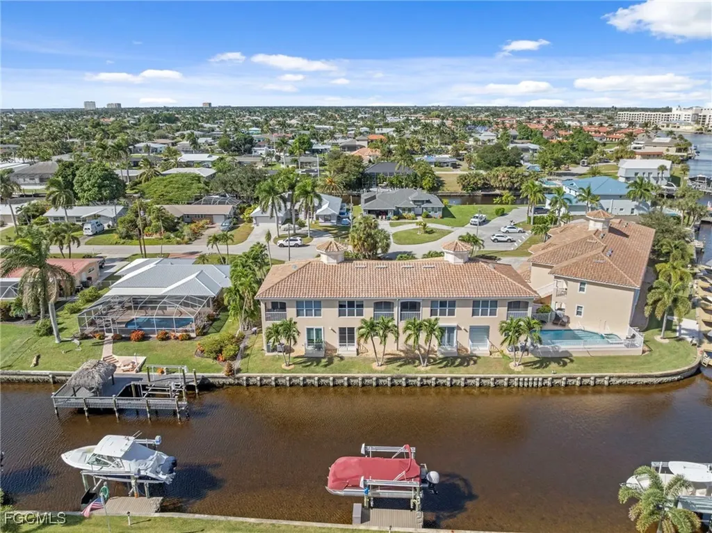 5111 Atlantic Court Cape Coral FL 33904