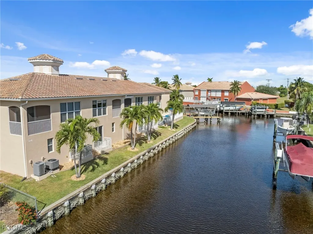 5111 Atlantic Court Cape Coral FL 33904