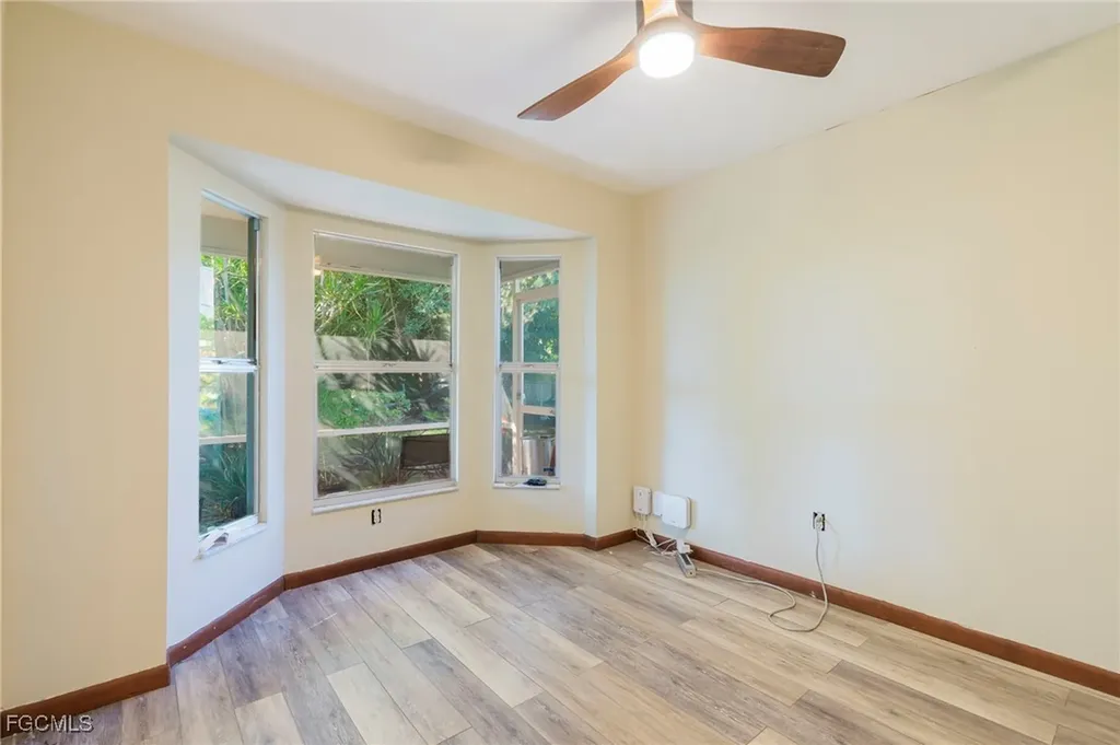 5222 Glade Court Cape Coral FL 33904