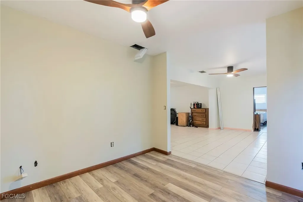 5222 Glade Court Cape Coral FL 33904