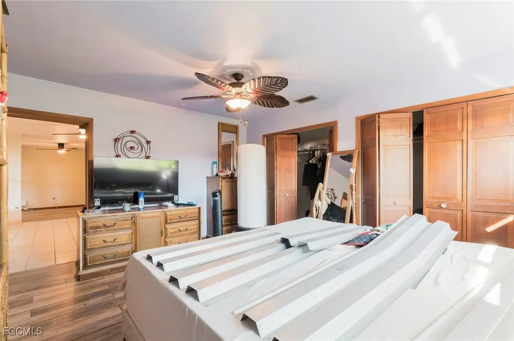 5222 Glade Court Cape Coral FL 33904