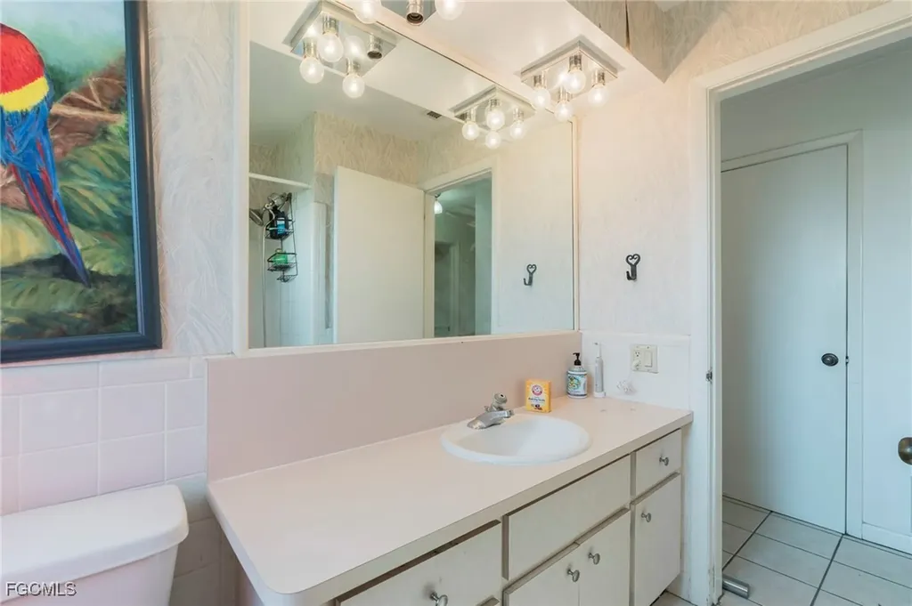 5222 Glade Court Cape Coral FL 33904