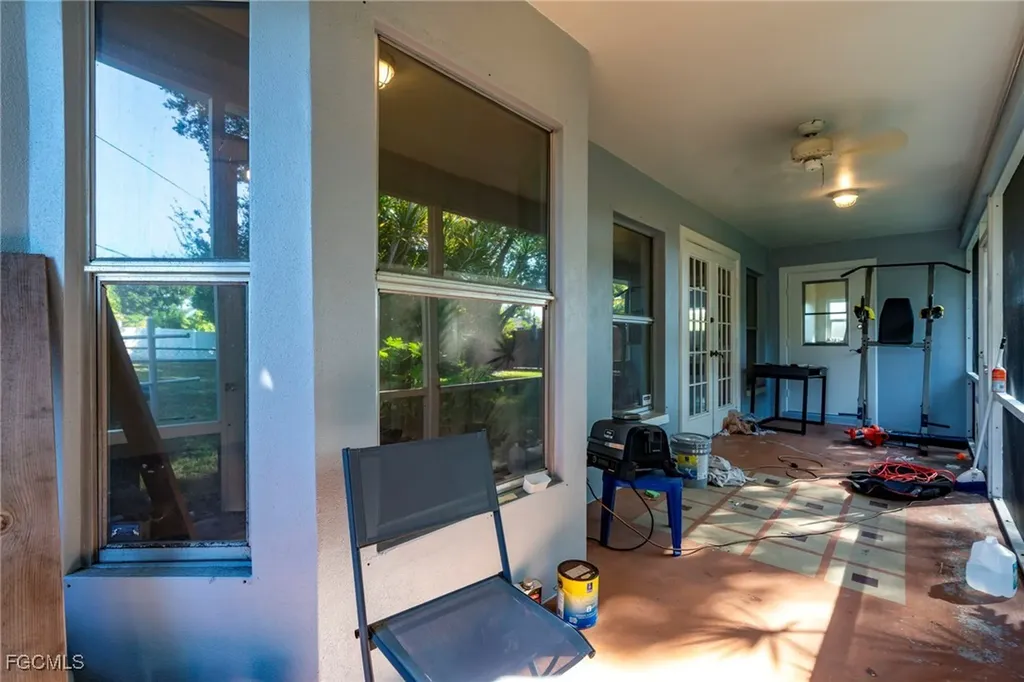 5222 Glade Court Cape Coral FL 33904