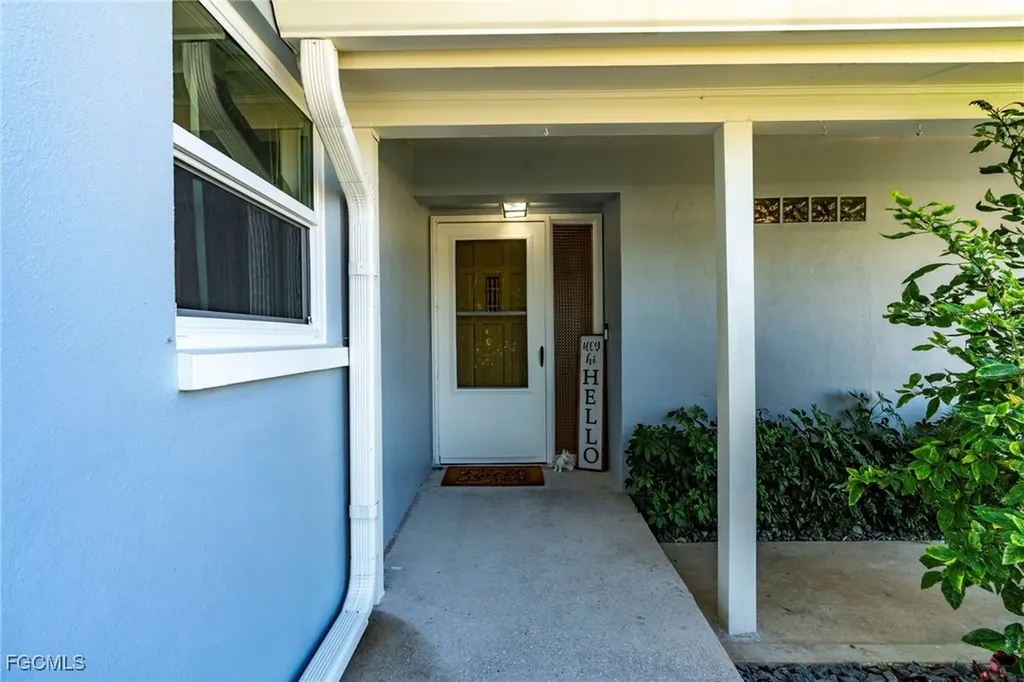 5222 Glade Court Cape Coral FL 33904