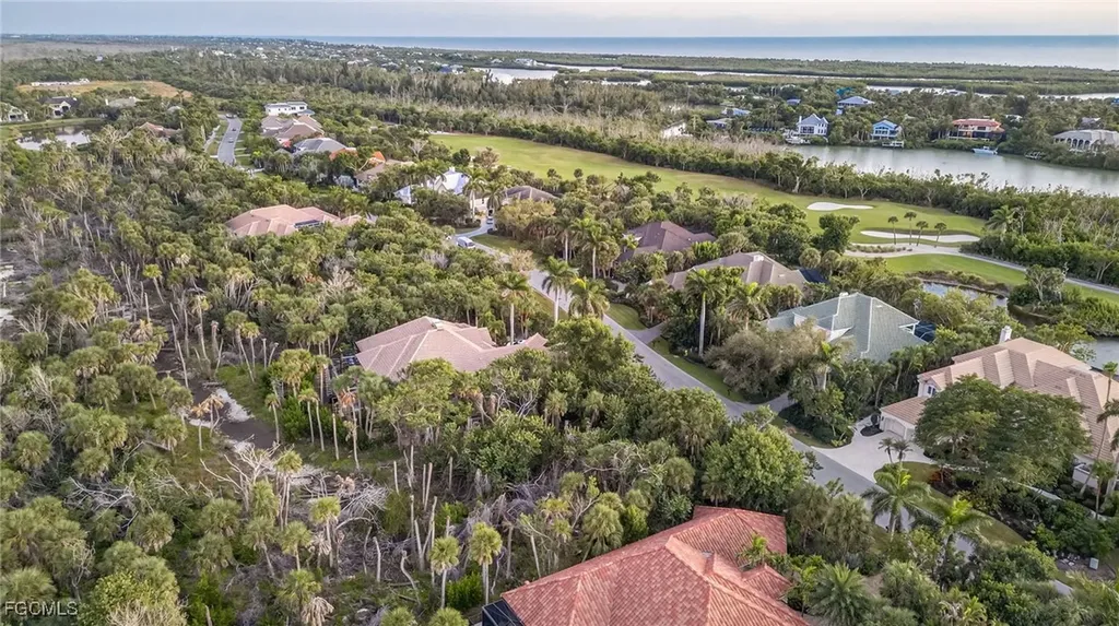 2372 Wulfert Road Sanibel FL 33957