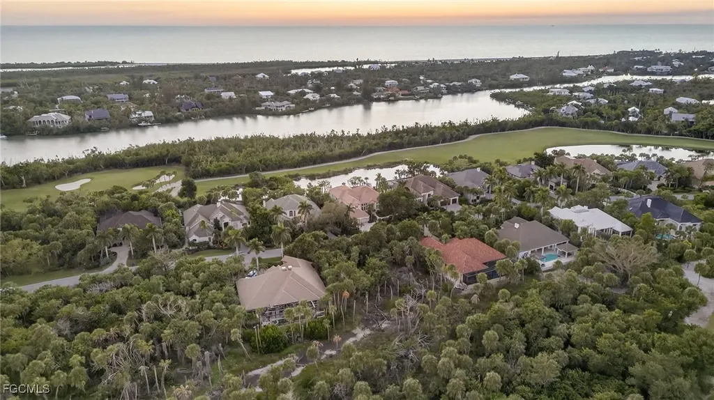 2372 Wulfert Road Sanibel FL 33957