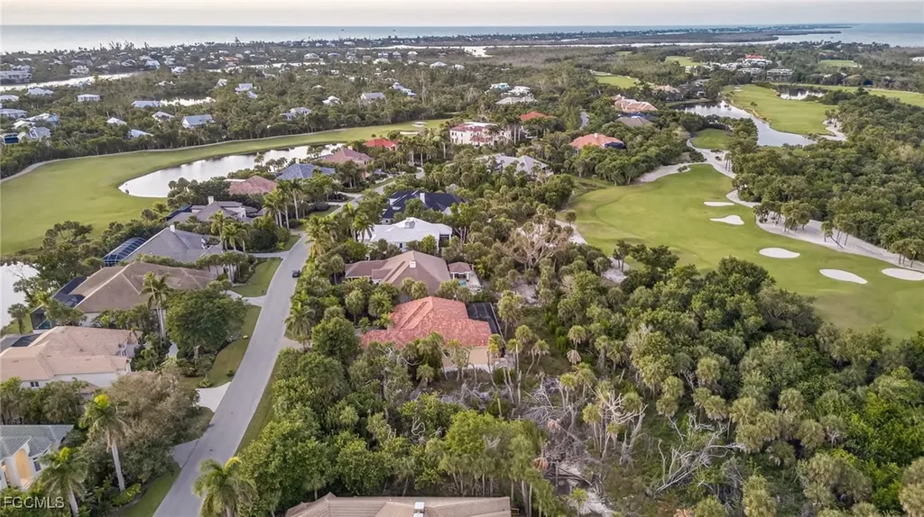 2372 Wulfert Road Sanibel FL 33957