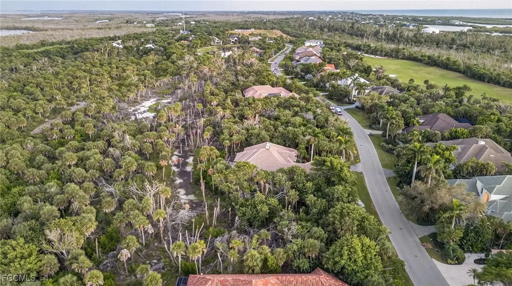 2372 Wulfert Road Sanibel FL 33957