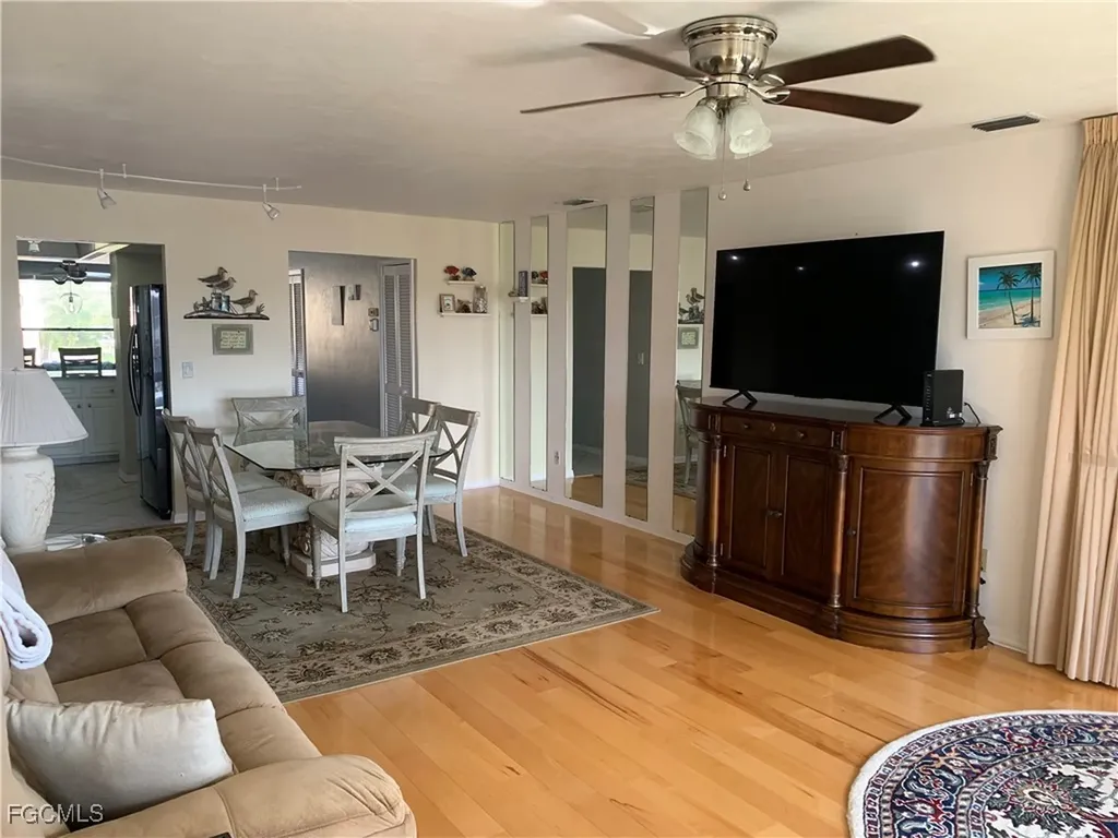 1628 SE 46th Street Cape Coral FL 33904