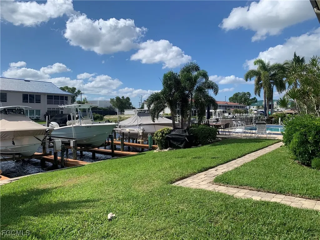 1628 SE 46th Street Cape Coral FL 33904