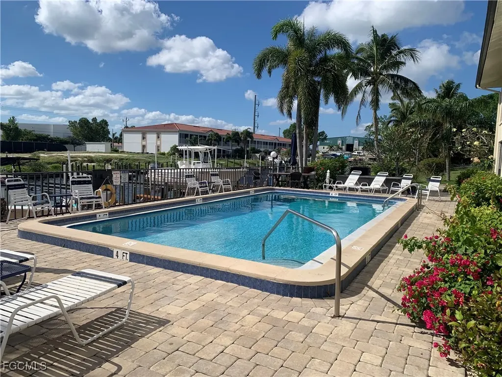1628 SE 46th Street Cape Coral FL 33904