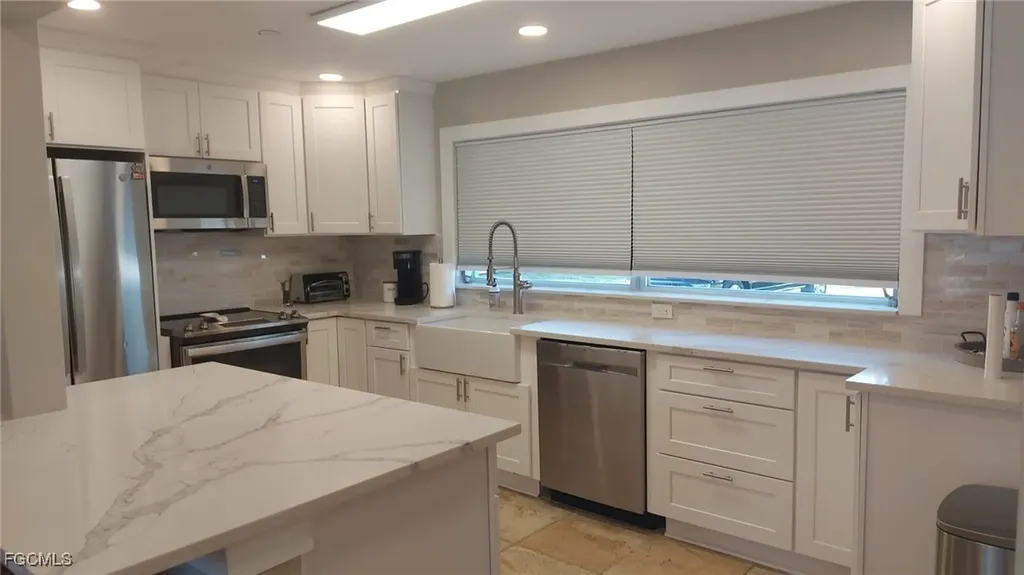 912 Dolphin Drive Cape Coral FL 33904