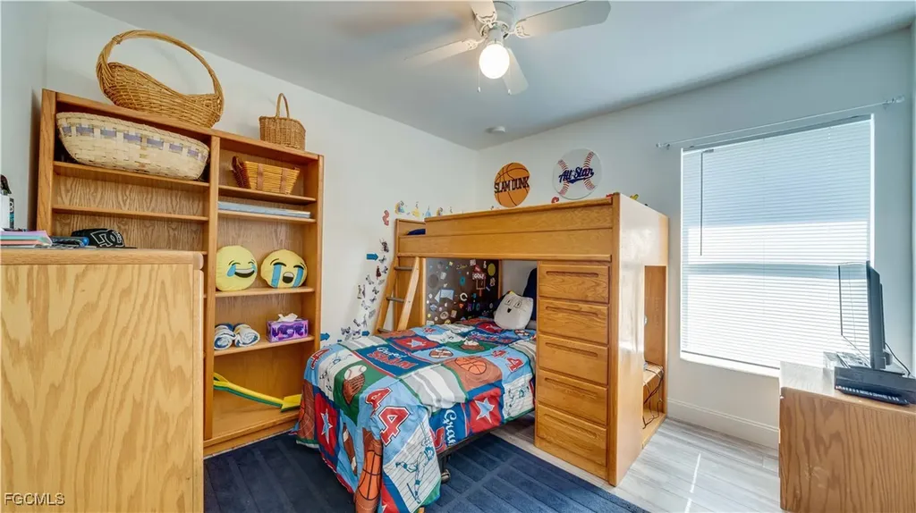 3322 NW 5th Terrace Cape Coral FL 33993