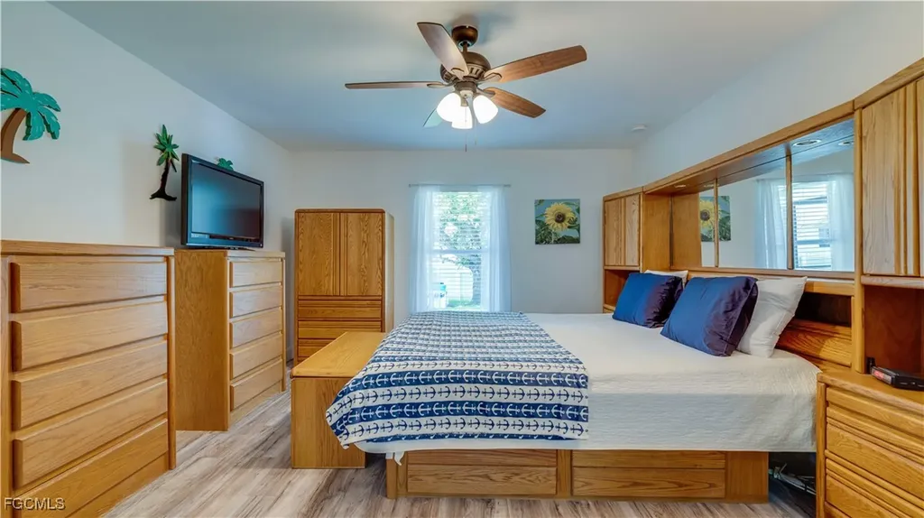 3322 NW 5th Terrace Cape Coral FL 33993