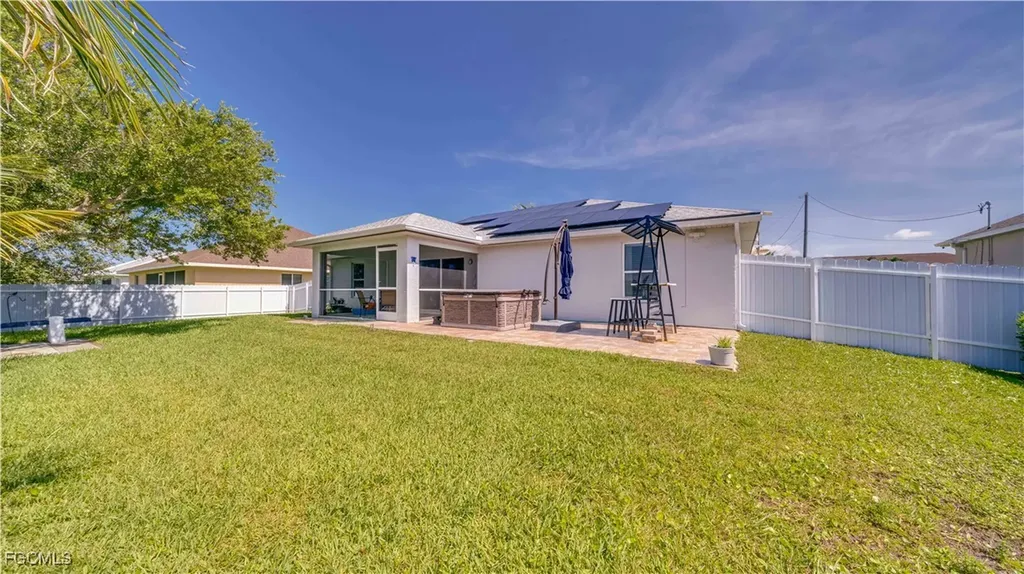3322 NW 5th Terrace Cape Coral FL 33993