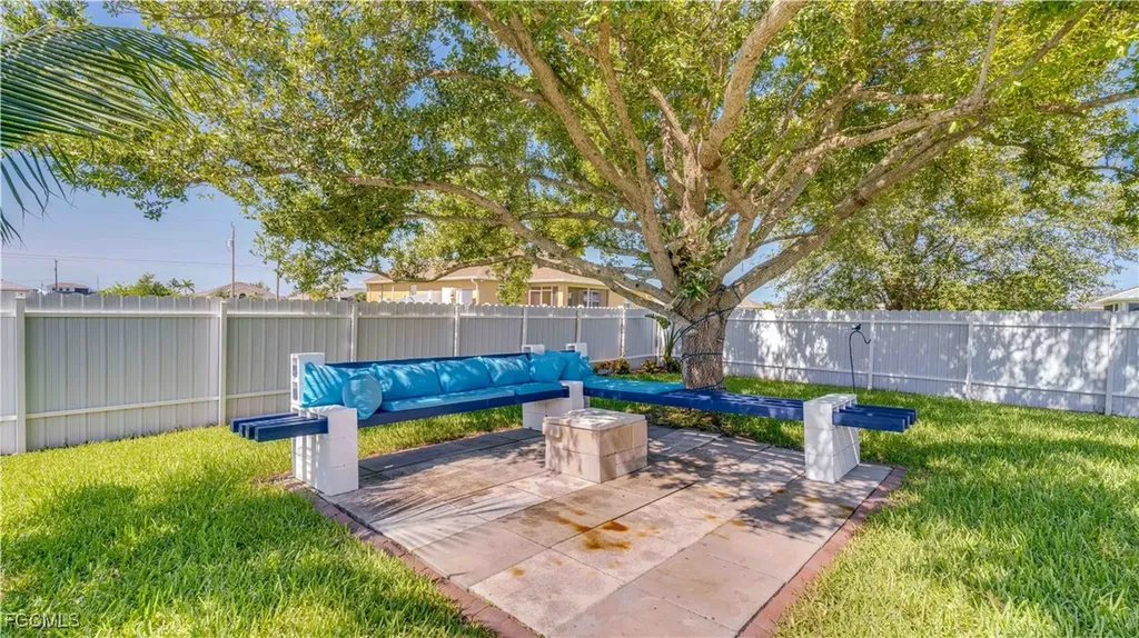 3322 NW 5th Terrace Cape Coral FL 33993