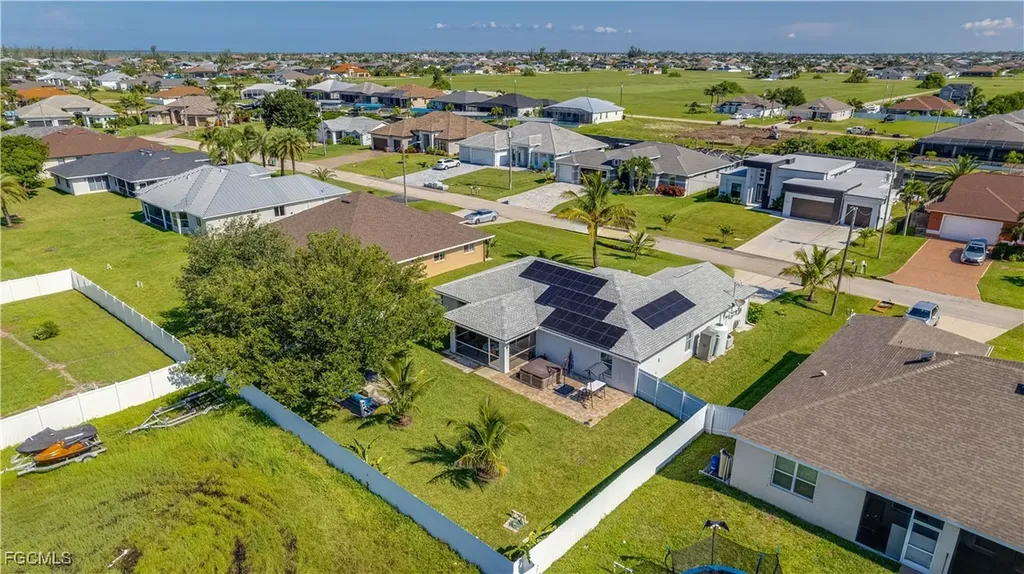 3322 NW 5th Terrace Cape Coral FL 33993