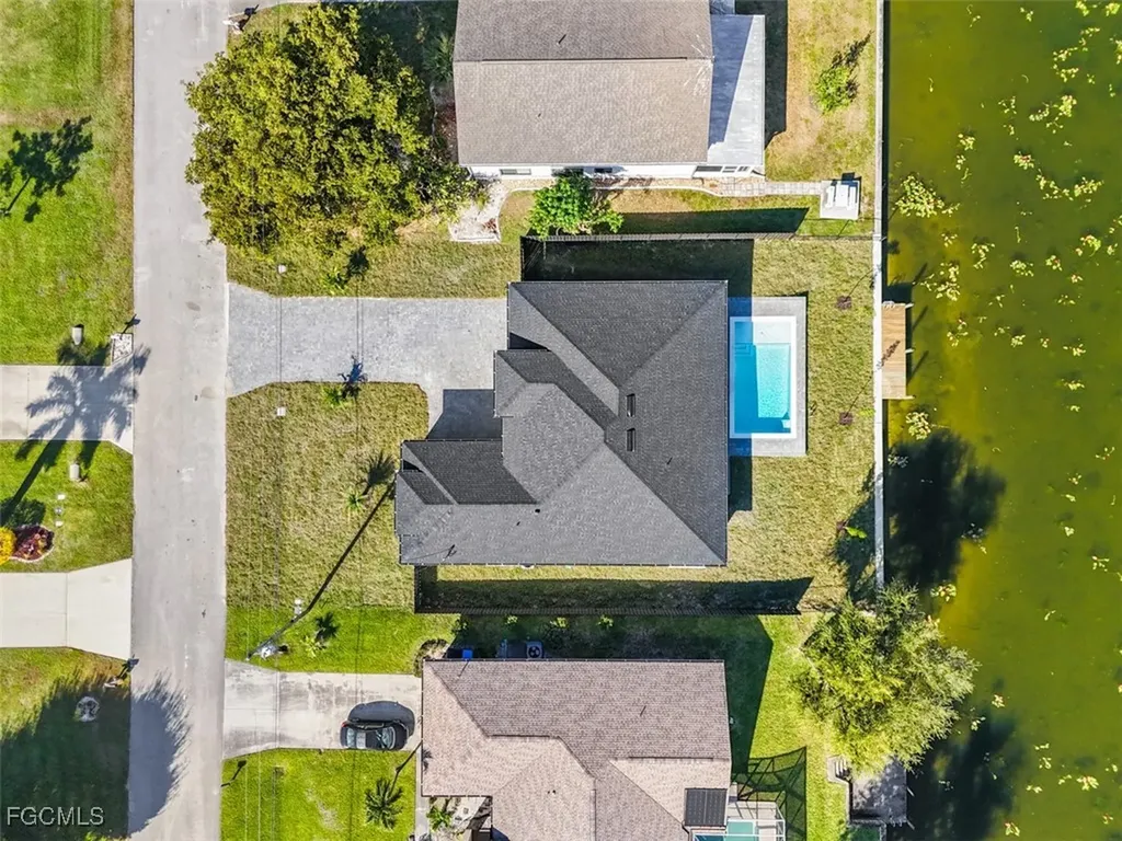 129 NE 12th Court Cape Coral FL 33909