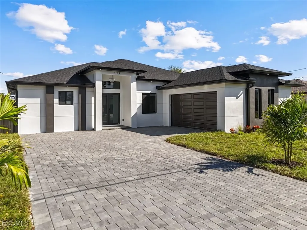 129 NE 12th Court Cape Coral FL 33909