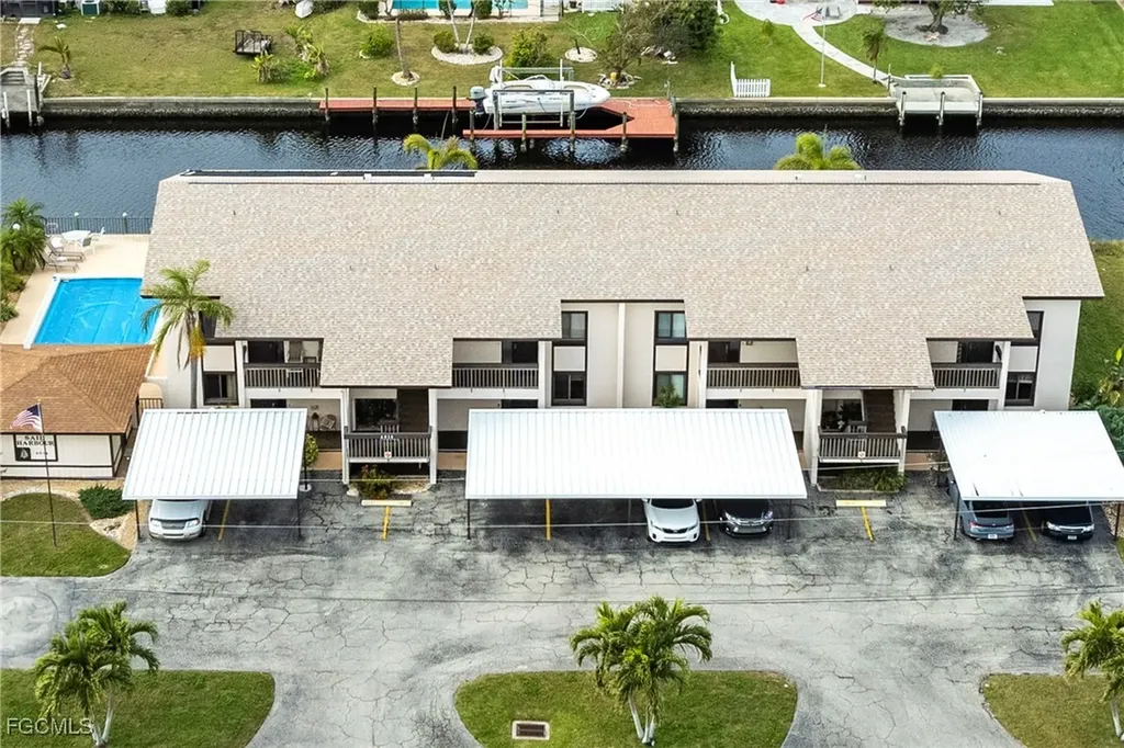 4914 Tudor Drive Cape Coral FL 33904