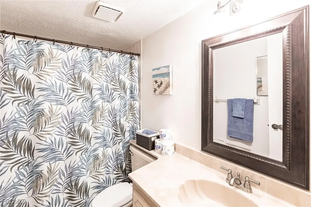 4914 Tudor Drive Cape Coral FL 33904